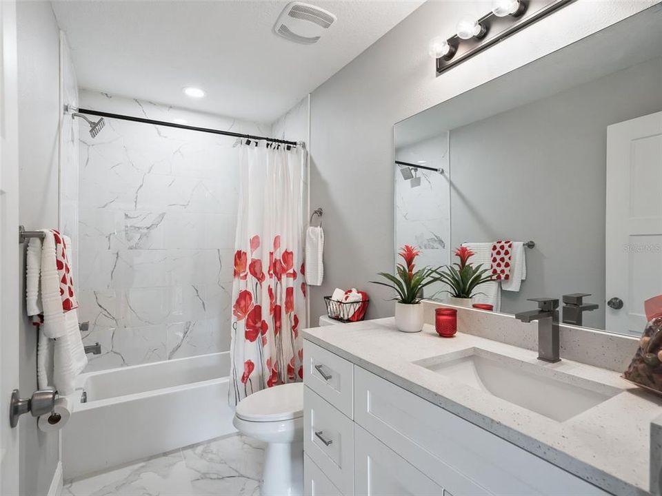 待售: $239,900 (3 贝兹, 2 浴室, 1333 平方英尺)