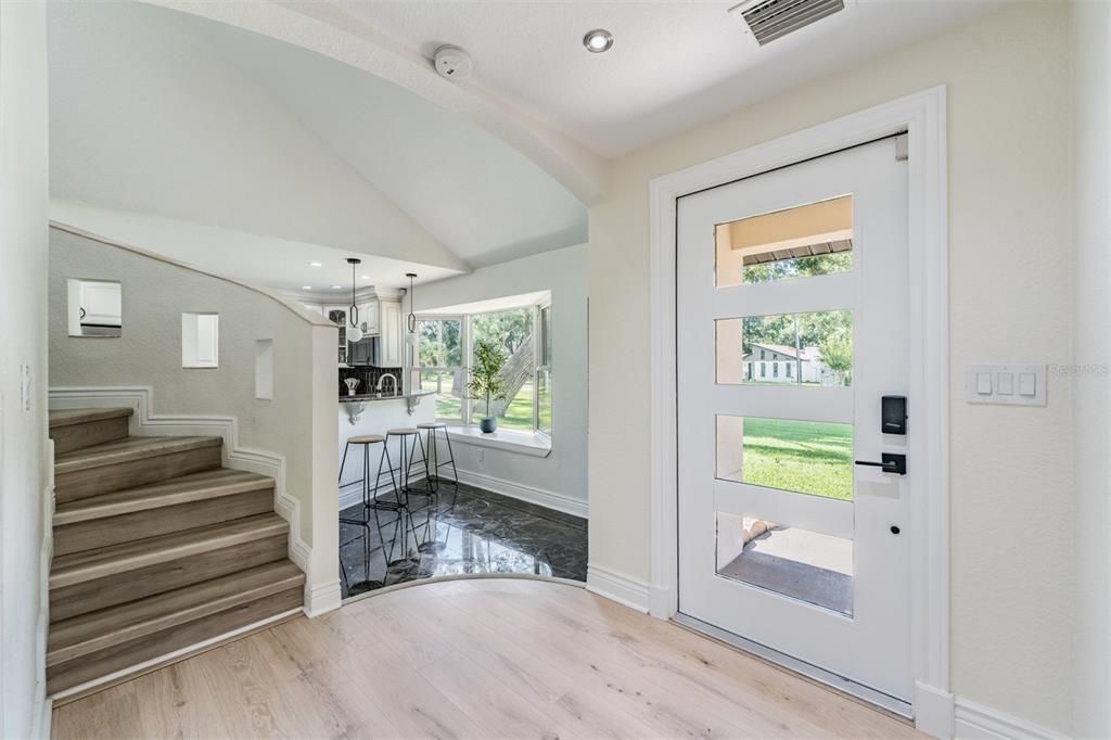 Activo con contrato: $789,000 (4 camas, 2 baños, 2041 Pies cuadrados)