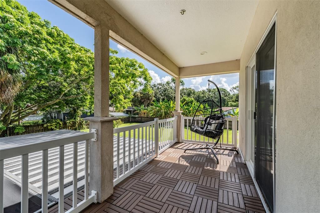 Activo con contrato: $789,000 (4 camas, 2 baños, 2041 Pies cuadrados)