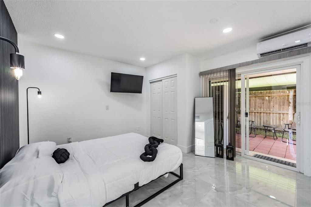 Activo con contrato: $789,000 (4 camas, 2 baños, 2041 Pies cuadrados)