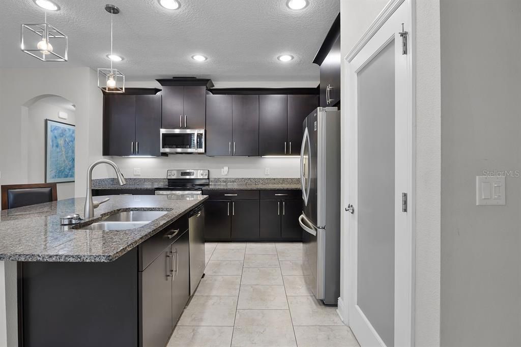 На продажу: $515,000 (4 спален, 3 ванн, 3003 Квадратных фут)