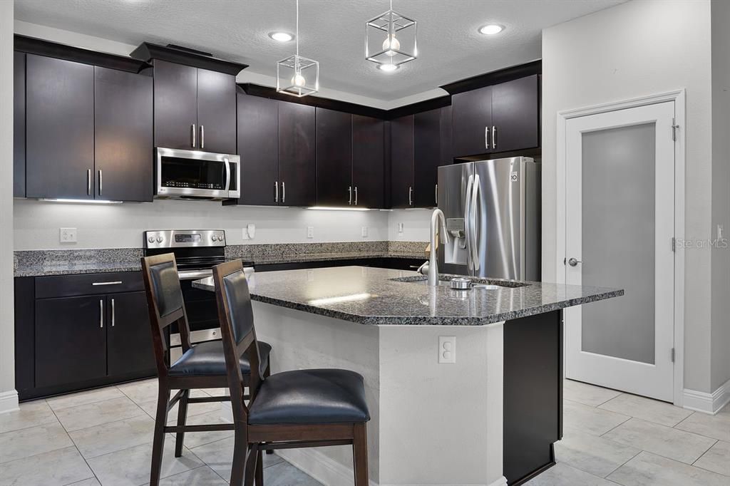 На продажу: $515,000 (4 спален, 3 ванн, 3003 Квадратных фут)