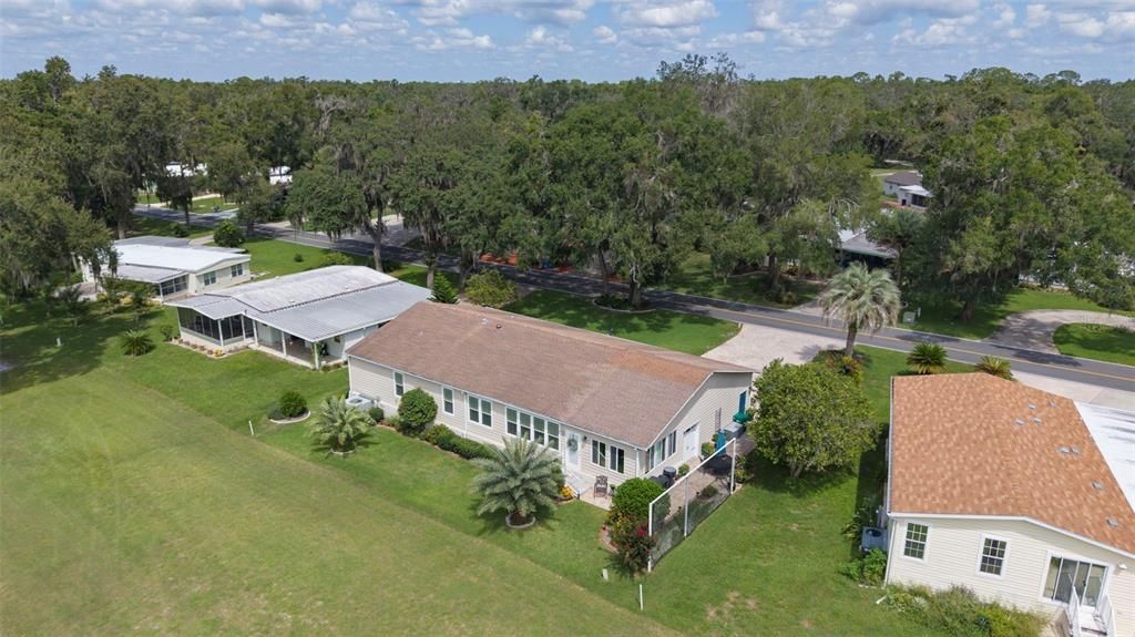 Activo con contrato: $337,500 (3 camas, 2 baños, 2220 Pies cuadrados)