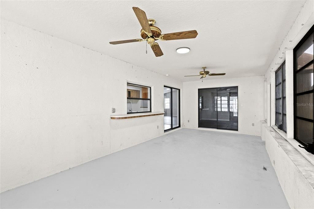 Под контрактом: $1,795 (3 спален, 2 ванн, 1806 Квадратных фут)