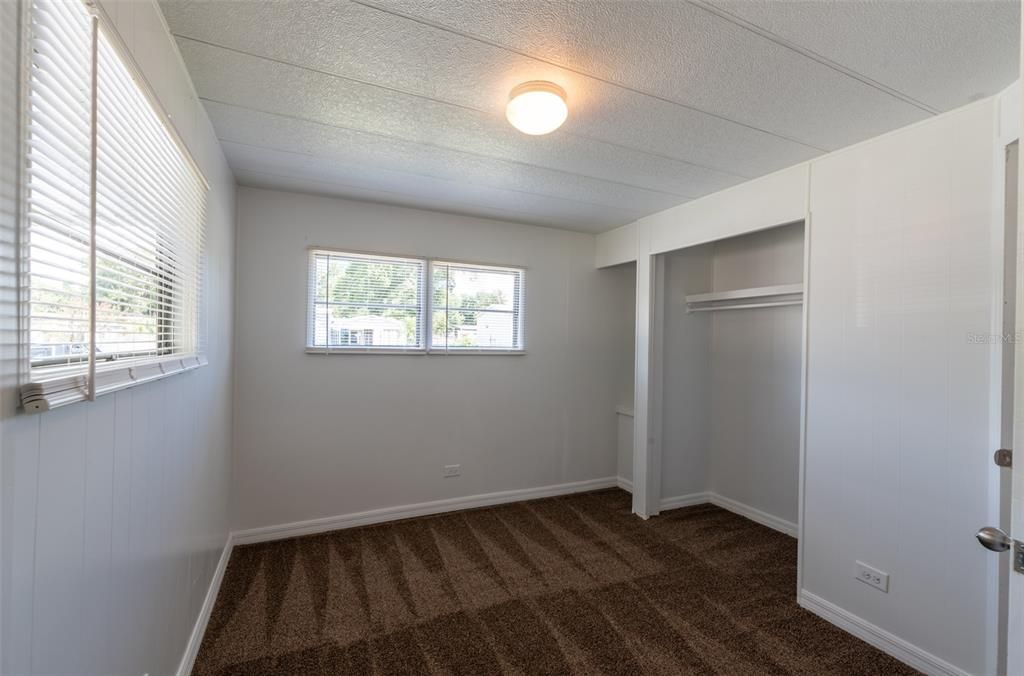 For Sale: $175,000 (2 beds, 2 baths, 720 Square Feet)