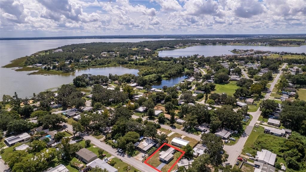 For Sale: $175,000 (2 beds, 2 baths, 720 Square Feet)