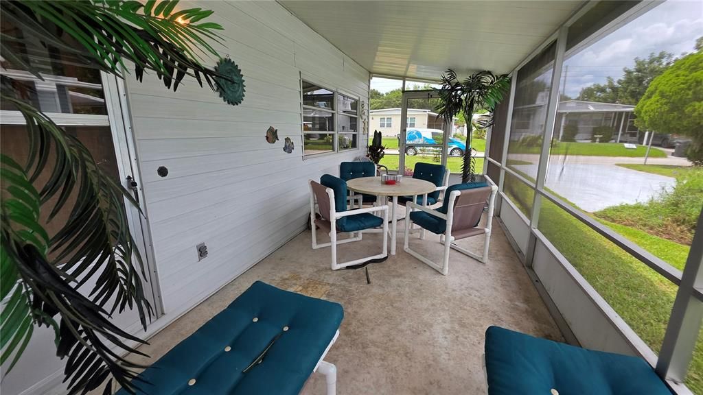 待售: $144,000 (2 贝兹, 2 浴室, 1248 平方英尺)