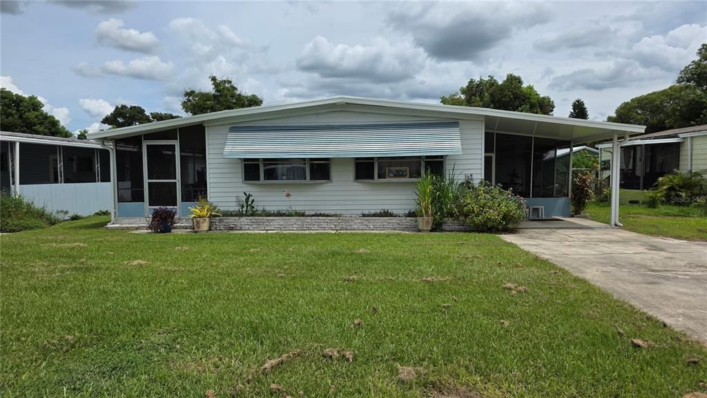 待售: $144,000 (2 贝兹, 2 浴室, 1248 平方英尺)