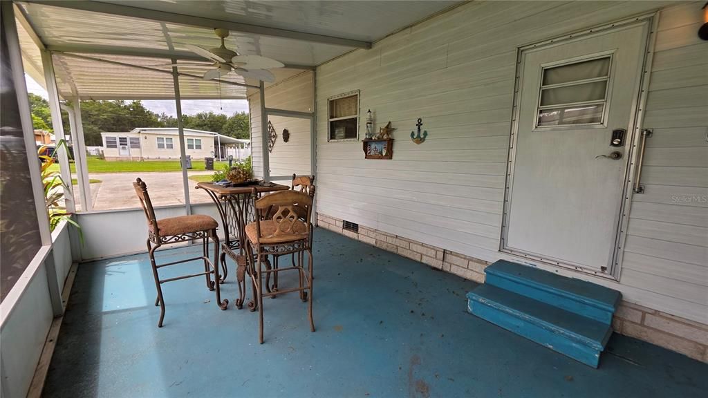 待售: $144,000 (2 贝兹, 2 浴室, 1248 平方英尺)