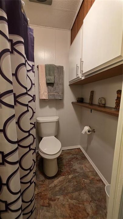 待售: $144,000 (2 贝兹, 2 浴室, 1248 平方英尺)