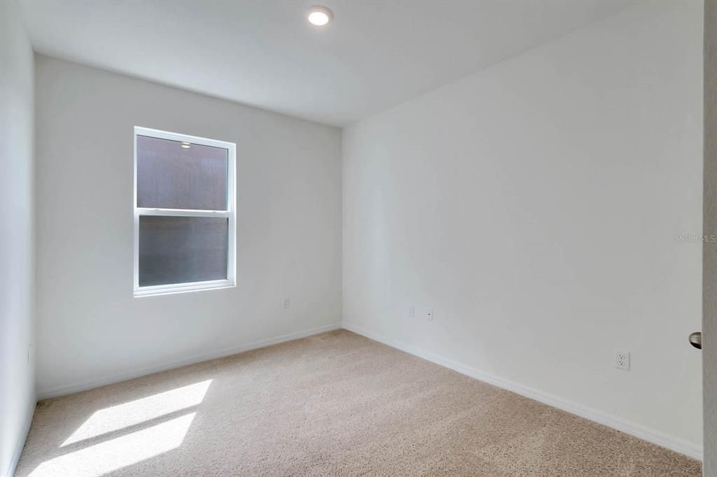 Active With Contract: $375,990 (4 beds, 2 baths, 1605 Square Feet)