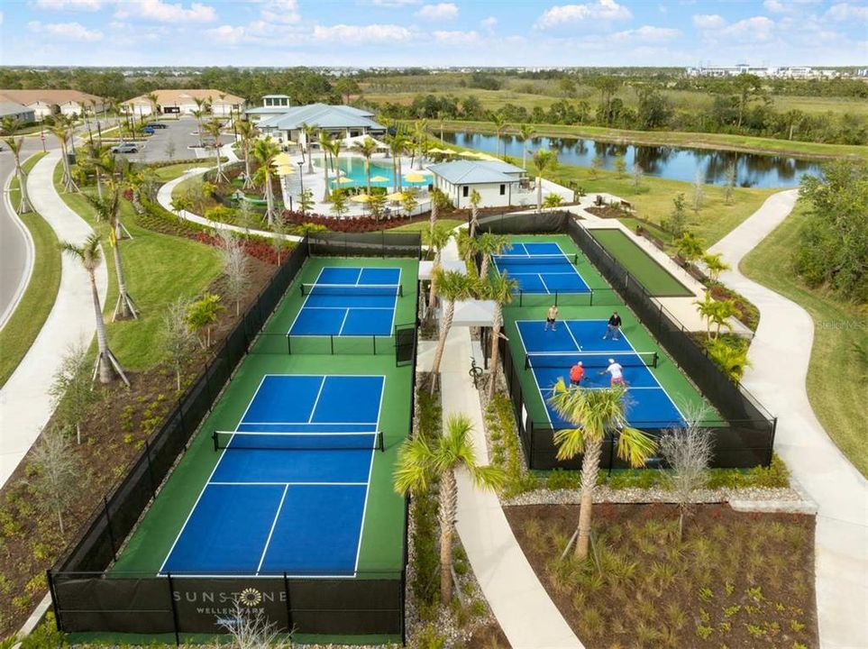 Active With Contract: $460,000 (3 beds, 2 baths, 1765 Square Feet)