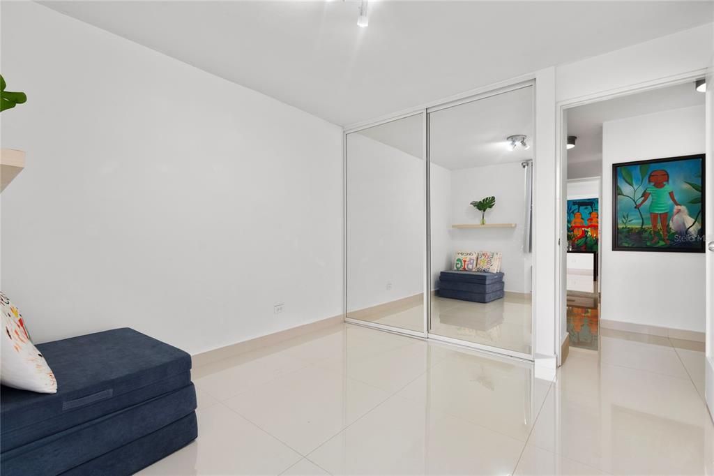 В аренду: $3,500 (3 спален, 2 ванн, 1717 Квадратных фут)