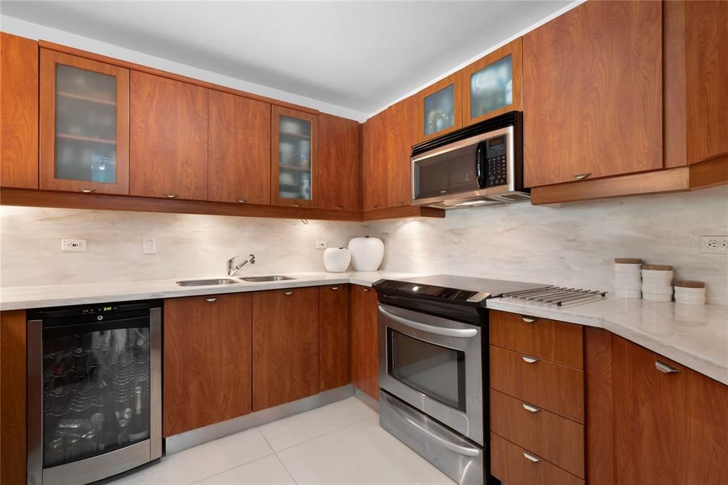 В аренду: $3,500 (3 спален, 2 ванн, 1717 Квадратных фут)