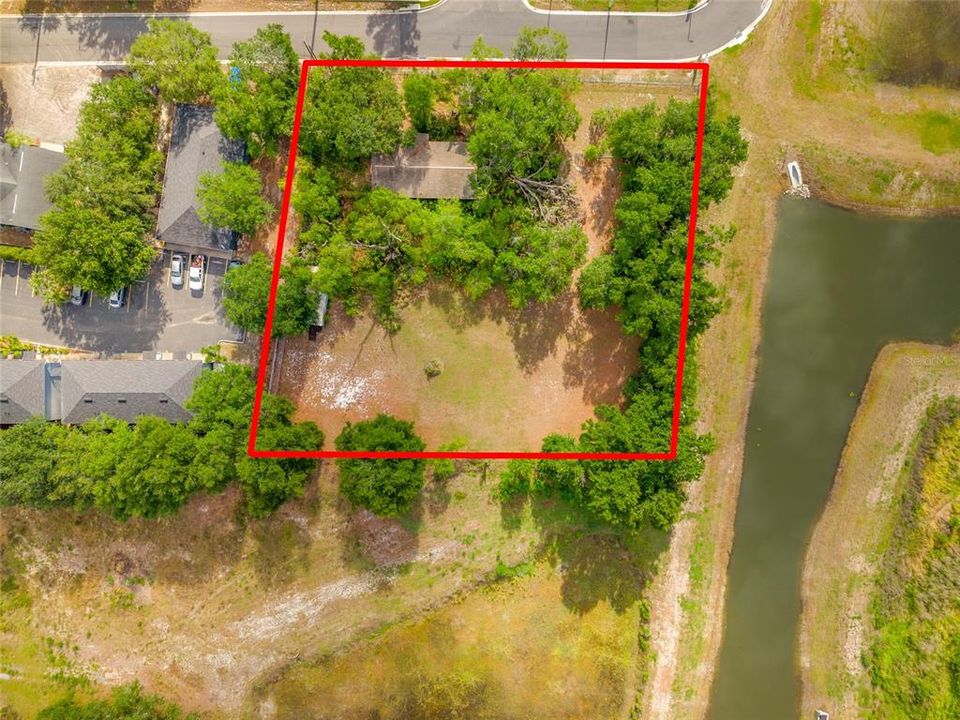 На продажу: $400,000 (1.00 acres)