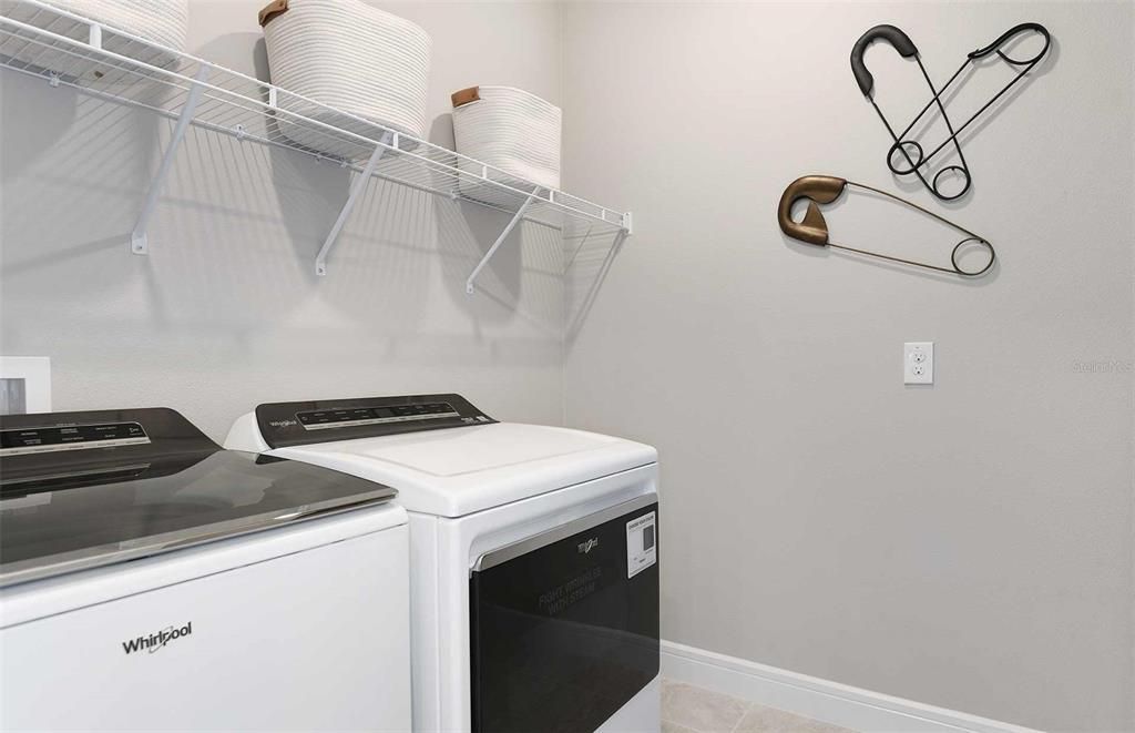 Active With Contract: $458,410 (4 beds, 2 baths, 1850 Square Feet)