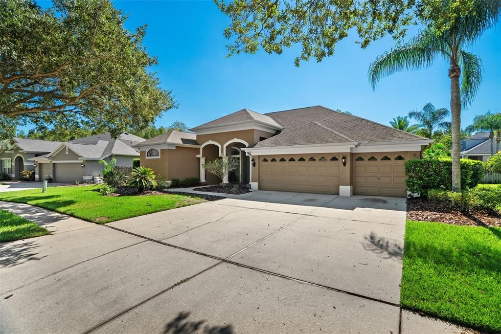 Active With Contract: $3,540 (4 beds, 3 baths, 2585 Square Feet)