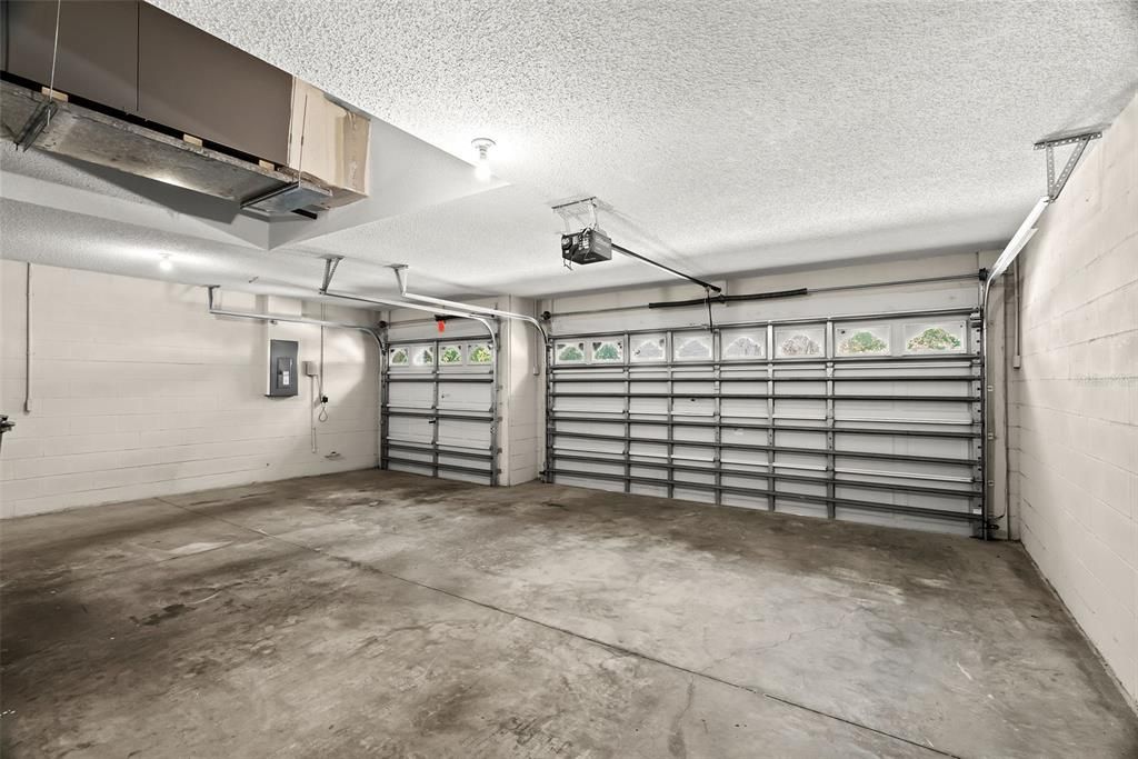 Active With Contract: $3,540 (4 beds, 3 baths, 2585 Square Feet)