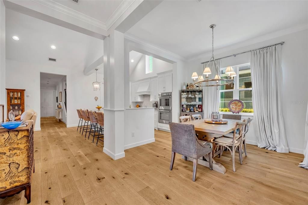 待售: $1,649,999 (4 贝兹, 3 浴室, 2860 平方英尺)