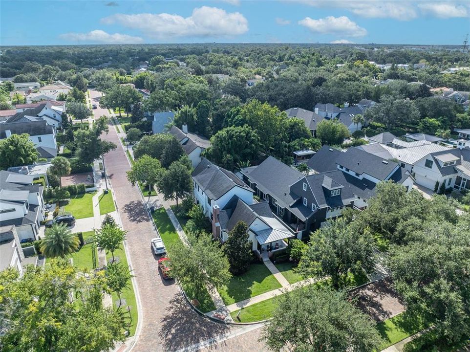 待售: $1,649,999 (4 贝兹, 3 浴室, 2860 平方英尺)