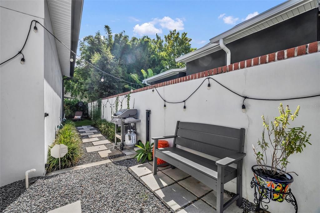 待售: $1,649,999 (4 贝兹, 3 浴室, 2860 平方英尺)