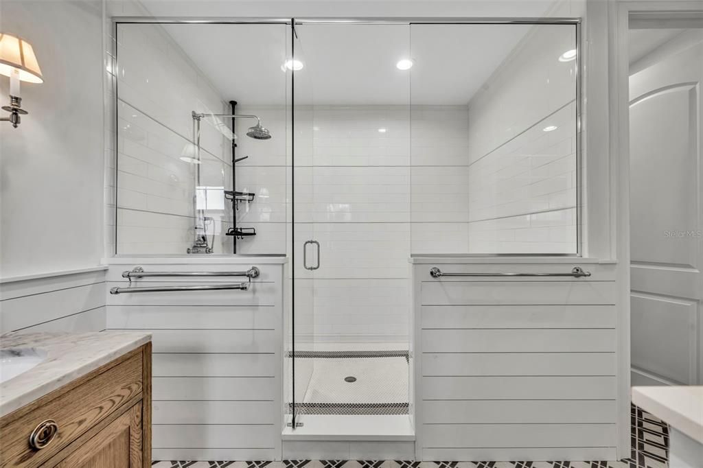 待售: $1,649,999 (4 贝兹, 3 浴室, 2860 平方英尺)