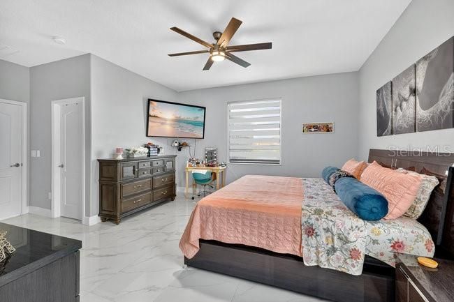 Active With Contract: $470,000 (4 beds, 3 baths, 2032 Square Feet)