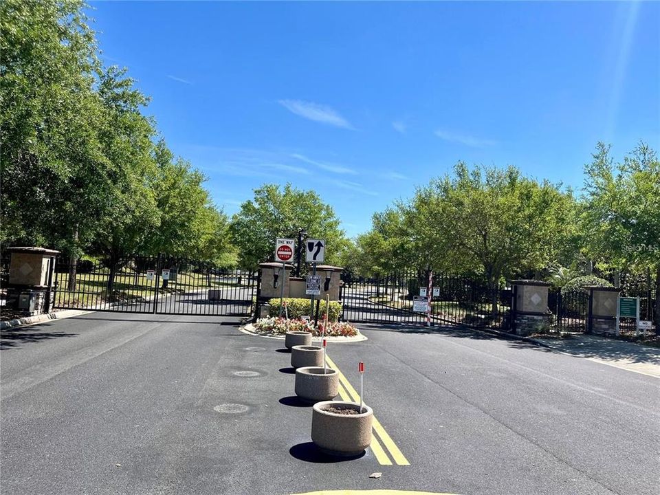 Active With Contract: $470,000 (4 beds, 3 baths, 2032 Square Feet)