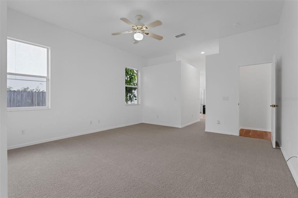 待售: $750,000 (4 贝兹, 3 浴室, 3222 平方英尺)