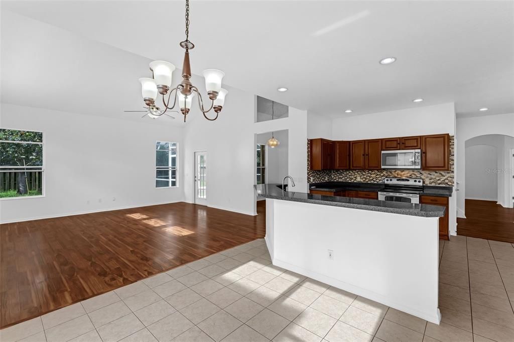 待售: $750,000 (4 贝兹, 3 浴室, 3222 平方英尺)