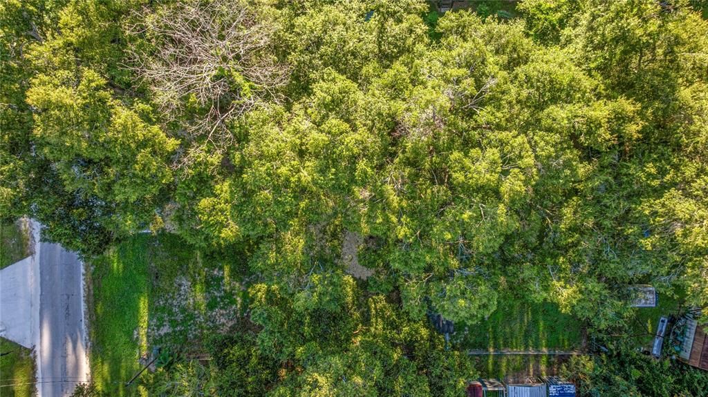 合同活跃: $174,900 (2 贝兹, 2 浴室, 820 平方英尺)