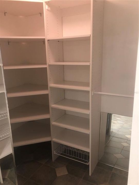 Active With Contract: $4,250 (3 beds, 2 baths, 2070 Square Feet)