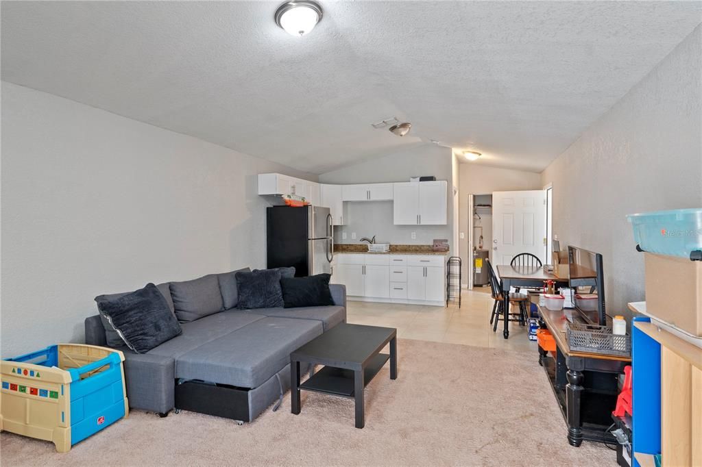 For Sale: $625,000 (5 beds, 3 baths, 3488 Square Feet)