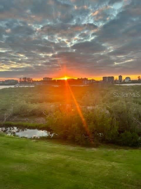 For Sale: $444,500 (3 beds, 3 baths, 1998 Square Feet)