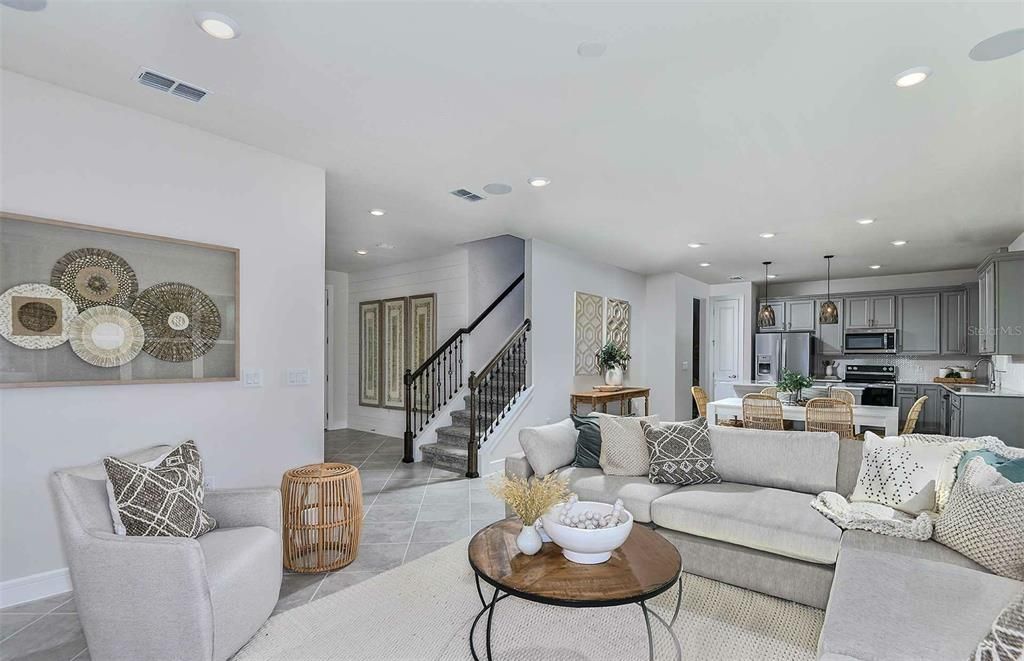 En Venta: $513,470 (5 camas, 3 baños, 2386 Pies cuadrados)