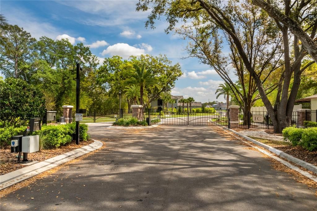 For Rent: $6,500 (4 beds, 5 baths, 4099 Square Feet)