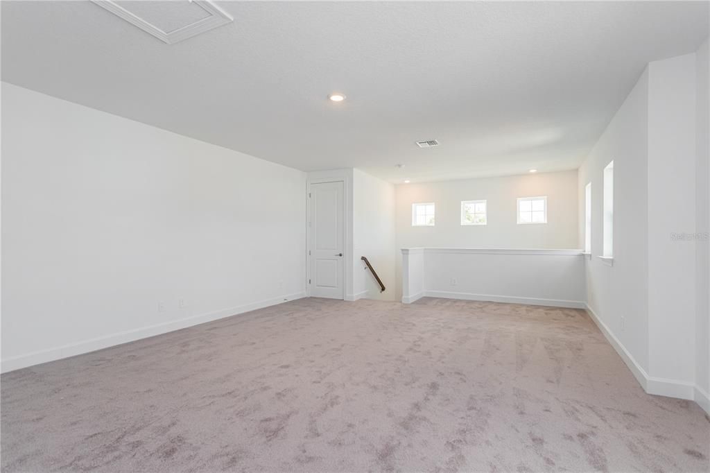 For Rent: $6,500 (4 beds, 5 baths, 4099 Square Feet)