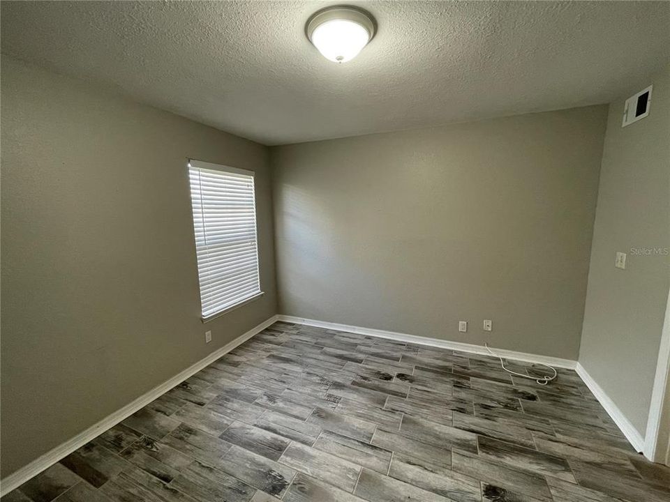 Active With Contract: $1,550 (2 beds, 2 baths, 848 Square Feet)