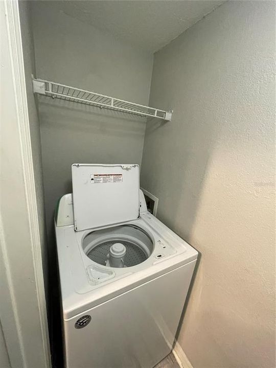 Active With Contract: $1,550 (2 beds, 2 baths, 848 Square Feet)