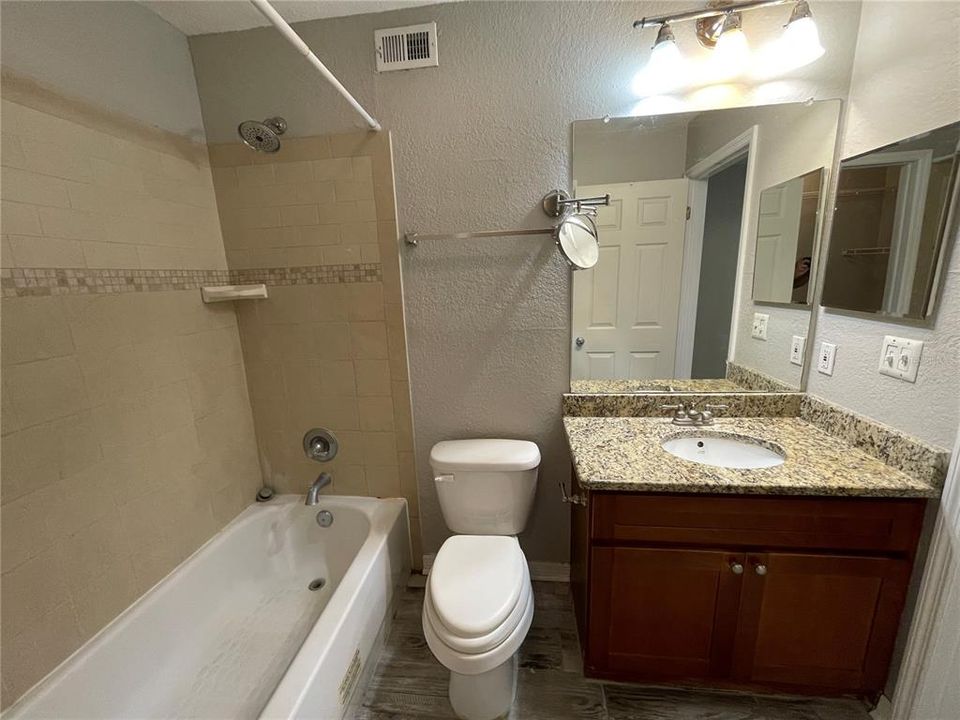 Active With Contract: $1,550 (2 beds, 2 baths, 848 Square Feet)