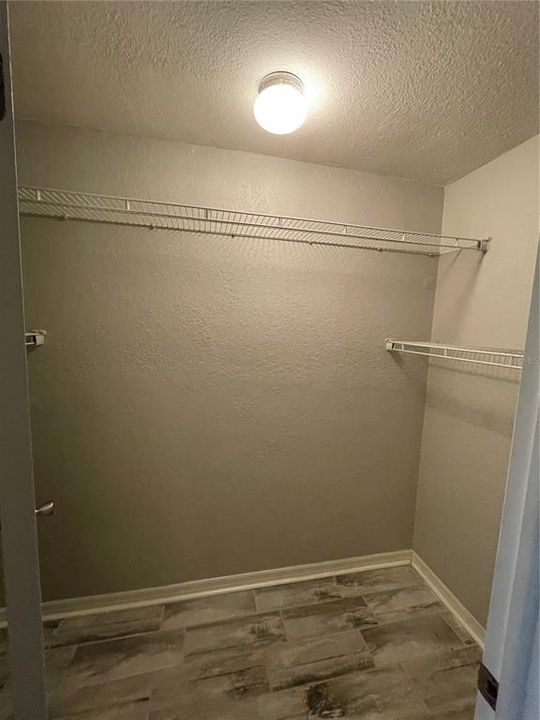 Active With Contract: $1,550 (2 beds, 2 baths, 848 Square Feet)