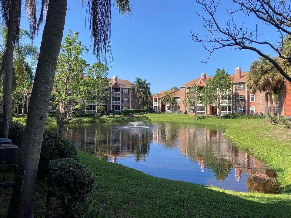 Active With Contract: $1,550 (2 beds, 2 baths, 848 Square Feet)