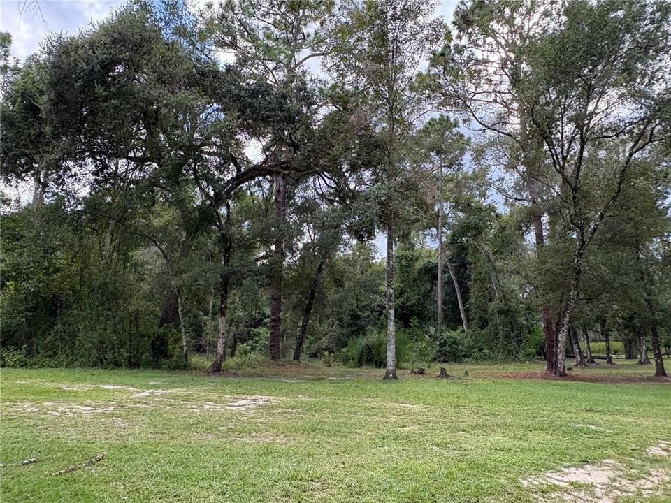 На продажу: $380,000 (9.00 acres)