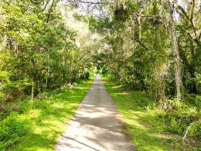 На продажу: $380,000 (9.00 acres)