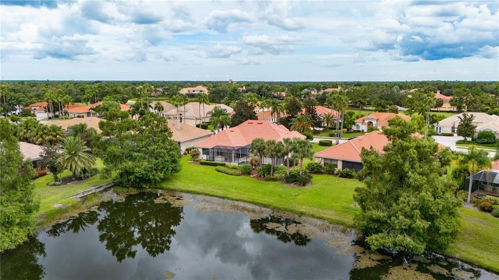 Под контрактом: $995,000 (3 спален, 3 ванн, 2928 Квадратных фут)