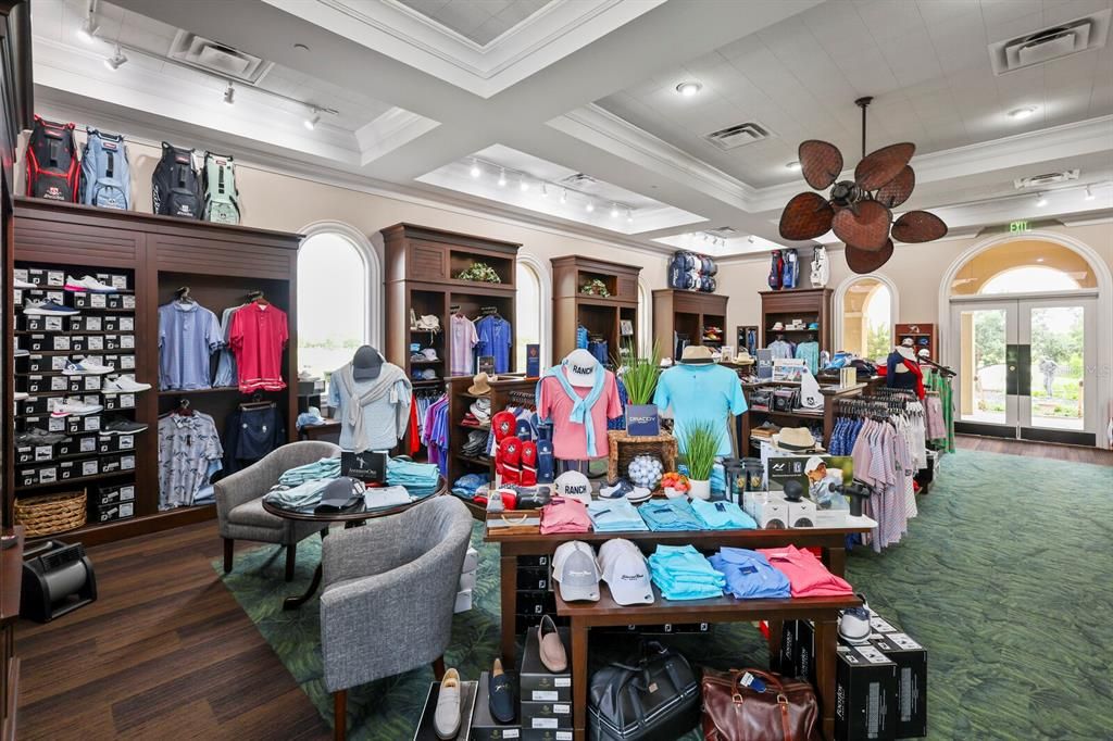 Под контрактом: $995,000 (3 спален, 3 ванн, 2928 Квадратных фут)