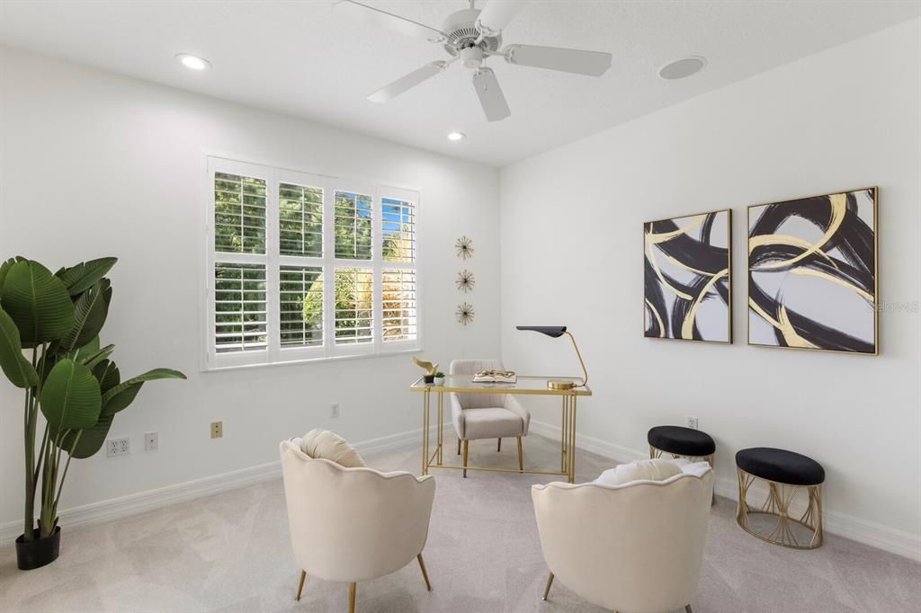 Под контрактом: $995,000 (3 спален, 3 ванн, 2928 Квадратных фут)