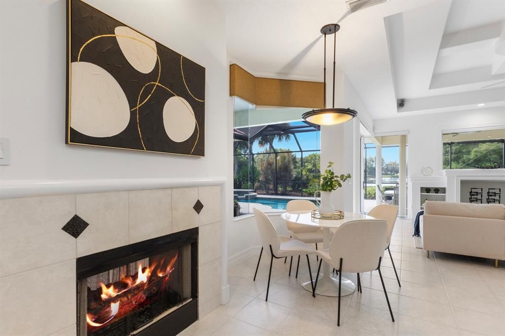 Под контрактом: $995,000 (3 спален, 3 ванн, 2928 Квадратных фут)