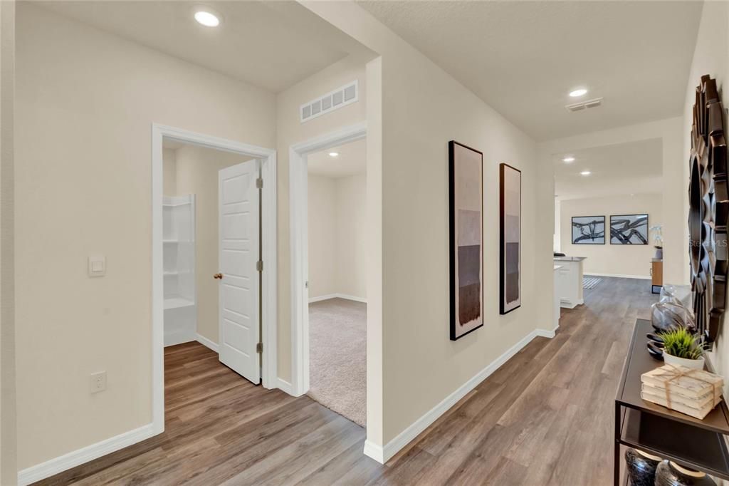 Active With Contract: $435,490 (5 beds, 3 baths, 2077 Square Feet)