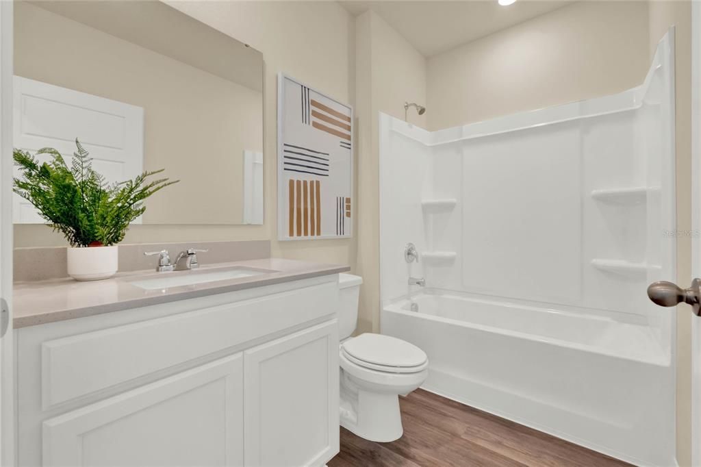 Active With Contract: $435,490 (5 beds, 3 baths, 2077 Square Feet)